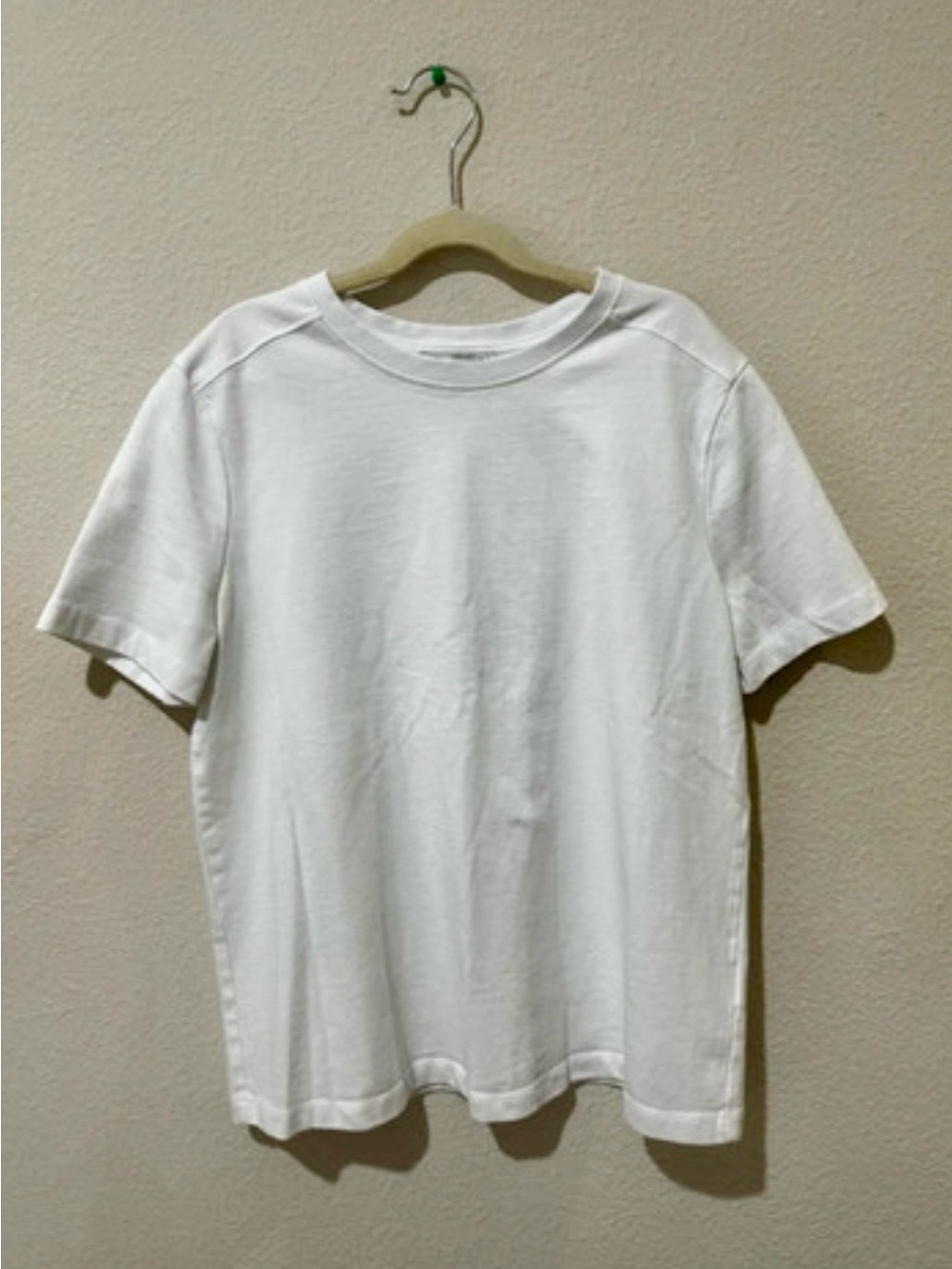 Zara Classic White Crew Neck T-Shirt